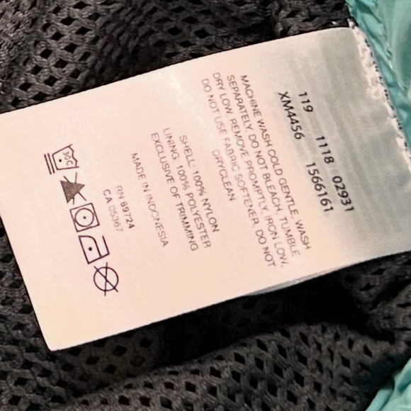 Columbia Men's Blue Shorts - Picture 15 of 15